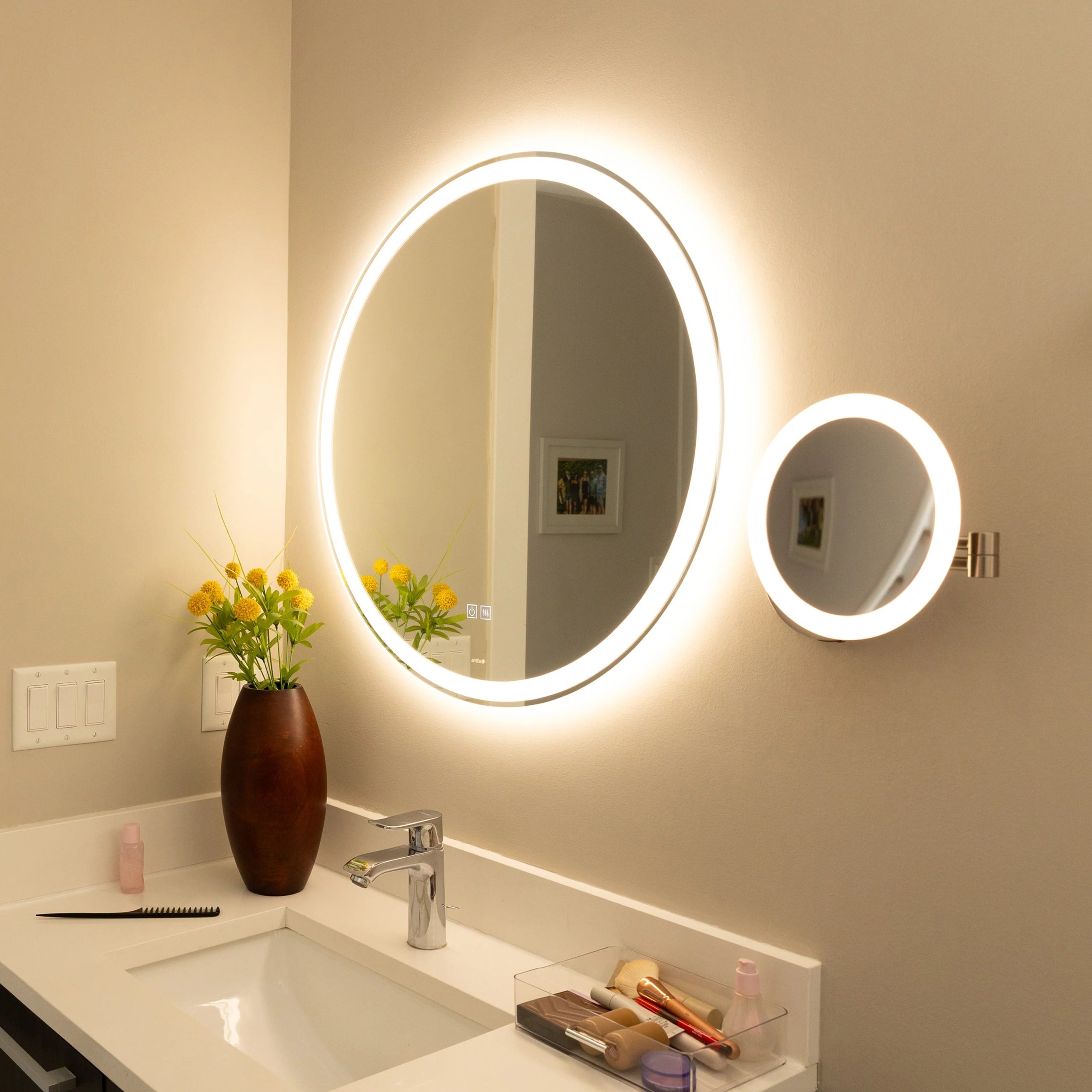 Artika Radia 9 in. (23 cm) Cordless LED Cosmetic Mirror - Image 8