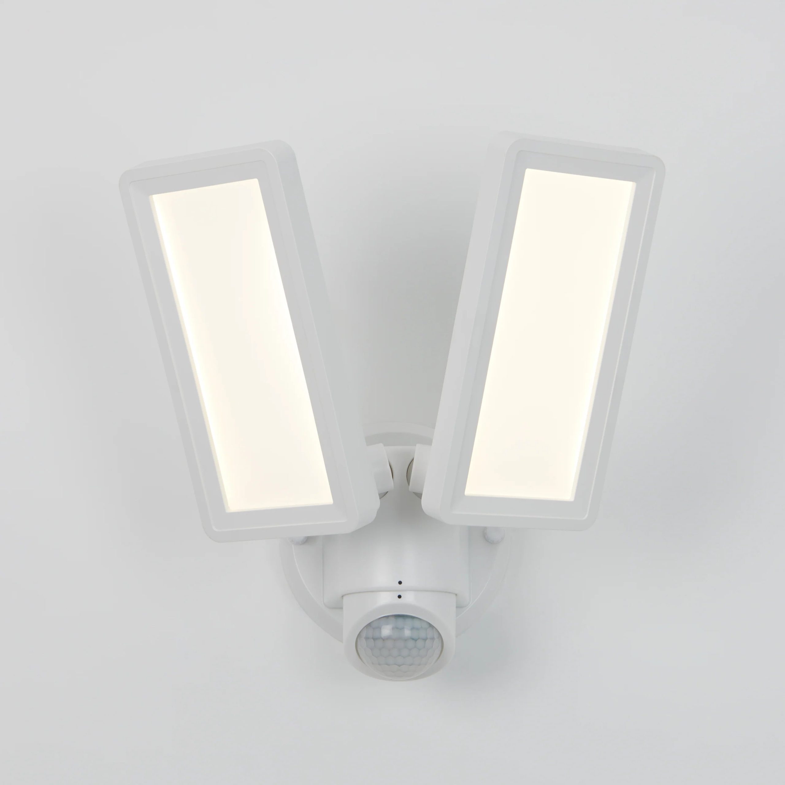 Artika Sentinel outdoor Flat Panel Security light