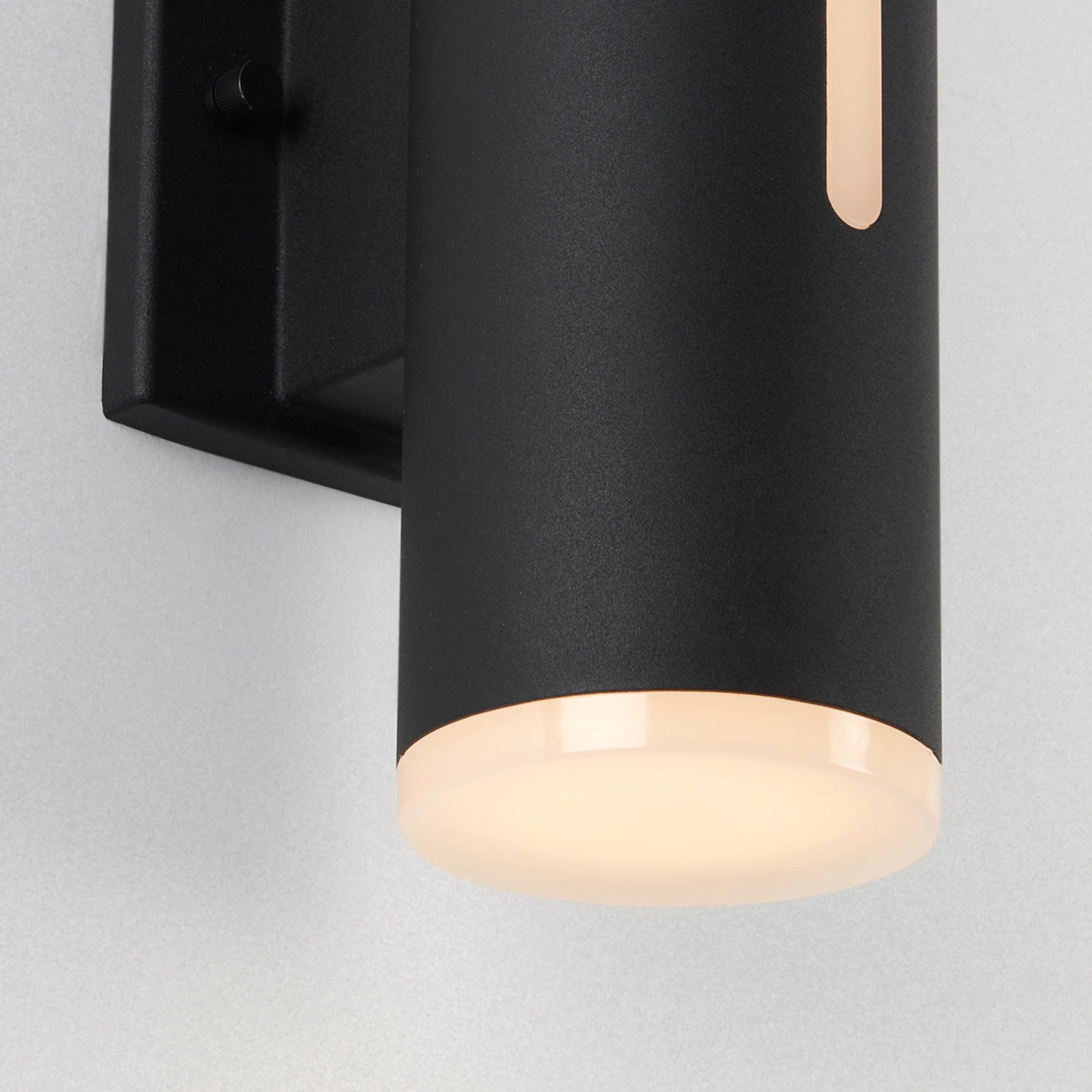 Artika Linea modern indoor-outdoor LED wall light - Image 5