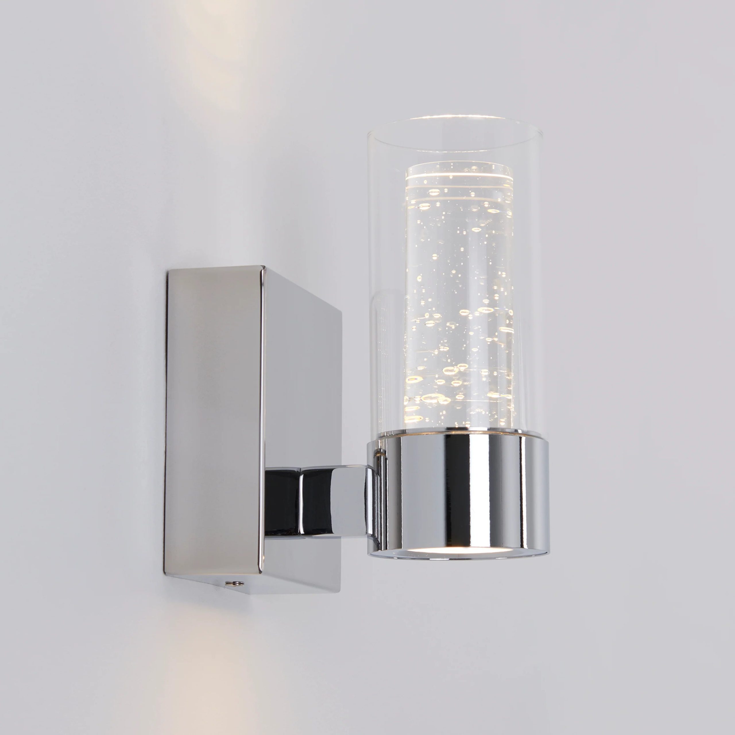 Artika Essence 4-in (11 cm) 1-Light Modern LED Vanity Light for Bathroom - Image 17