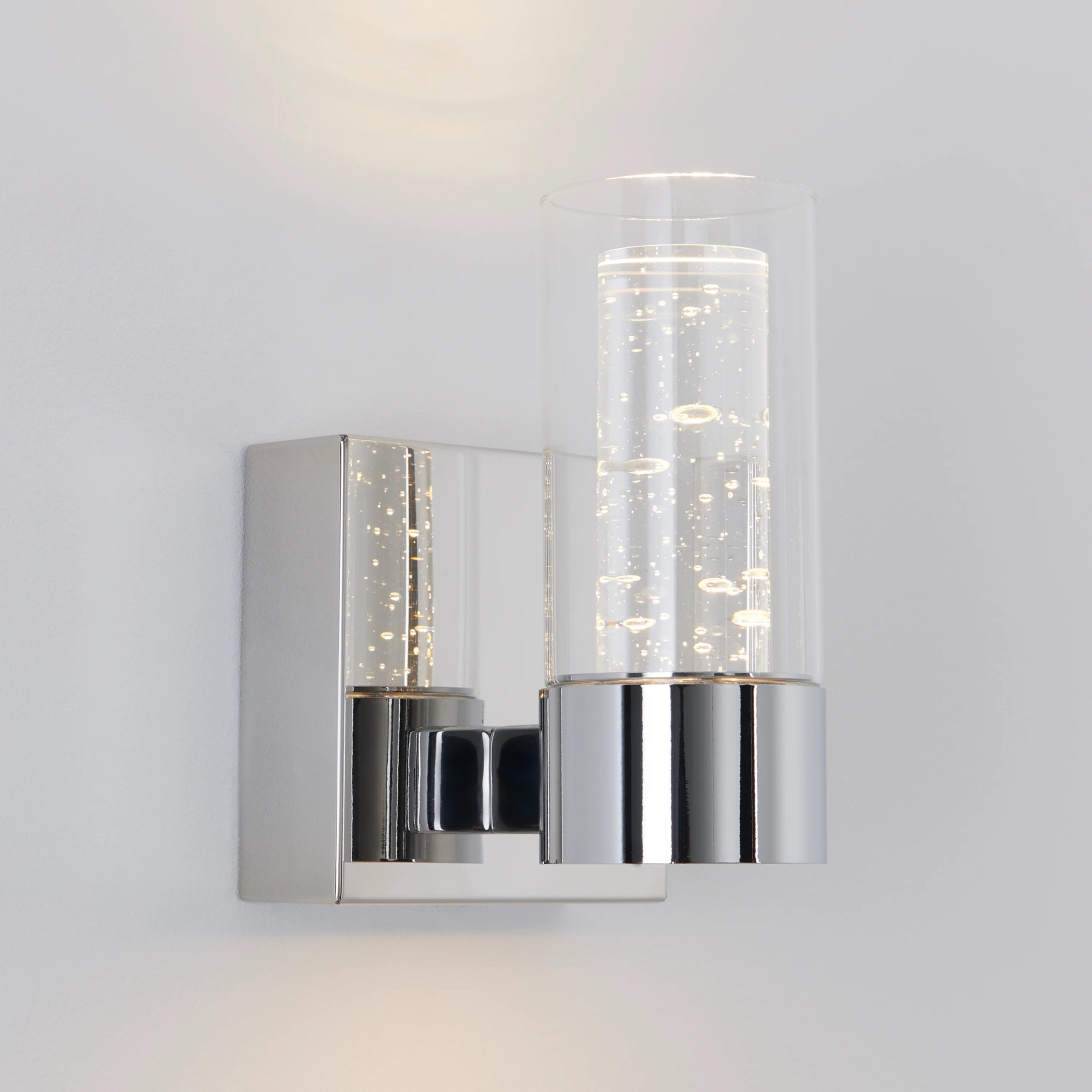 Artika Essence 4-in (11 cm) 1-Light Modern LED Vanity Light for Bathroom - Image 15